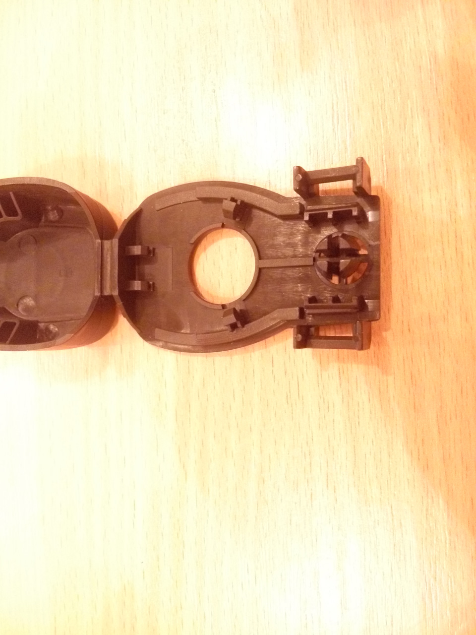 Крышка минусовой клеммы аккумулятора — KIA Ceed (1G), 1,6 л, 2011 года ...