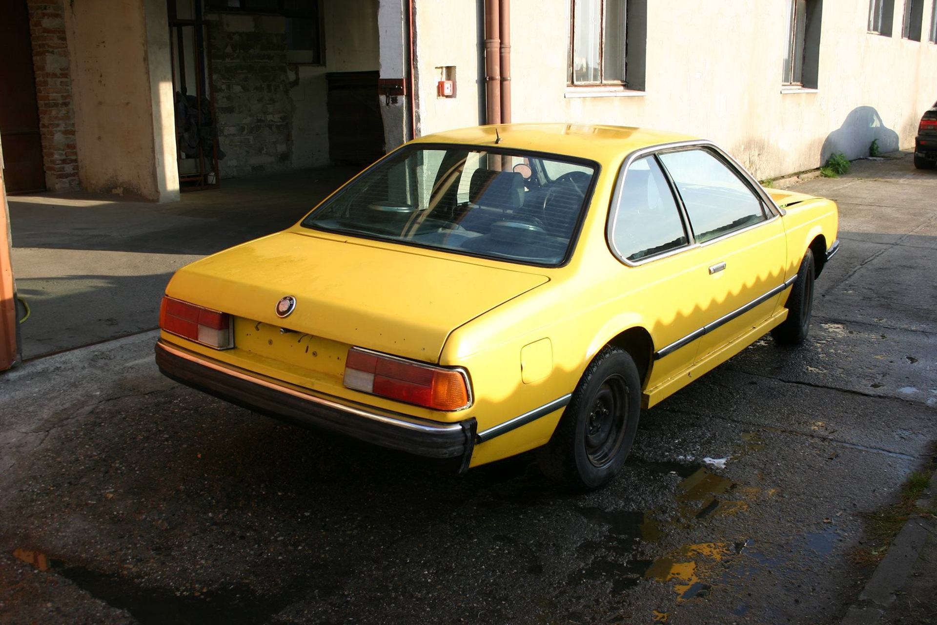 Пару слов о жёлтых е24 — BMW 6 series (E24), 3 л, 1978 года | стайлинг ...