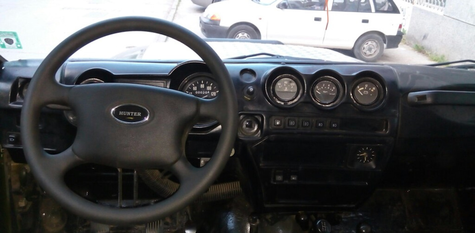 Руль Хантер и подрулевые переключатели Шеви-Нива — УАЗ 31519, 2,9 л ...