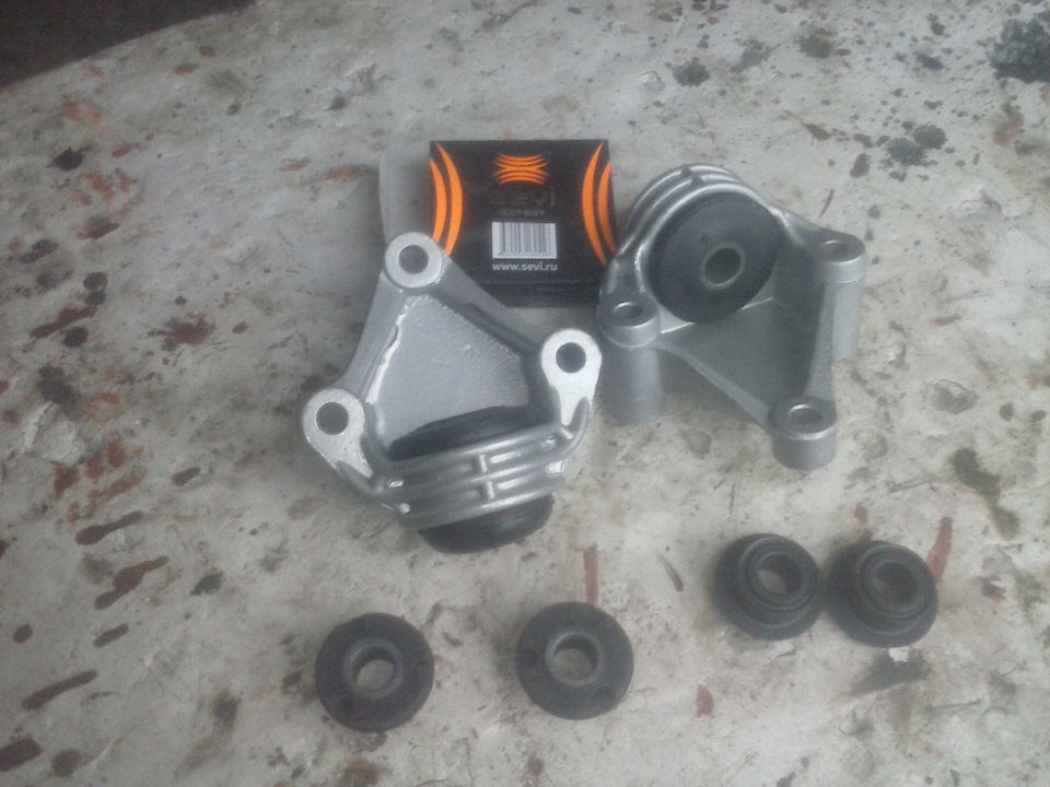 Замена крабов и одной шаровой — Lada 2115, 1,5 л, 2003 года | своими ...