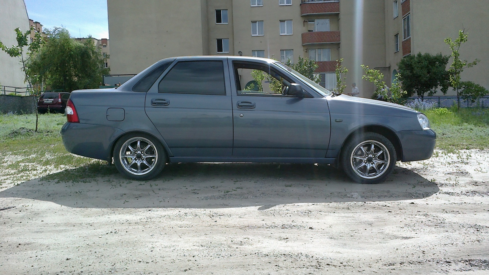 Lada Приора седан 1.6 бензиновый 2008 | Черника на DRIVE2