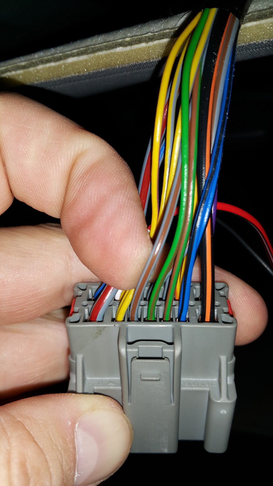 ТОНКИЙ Серо-коричневый — Volvo XC70 III