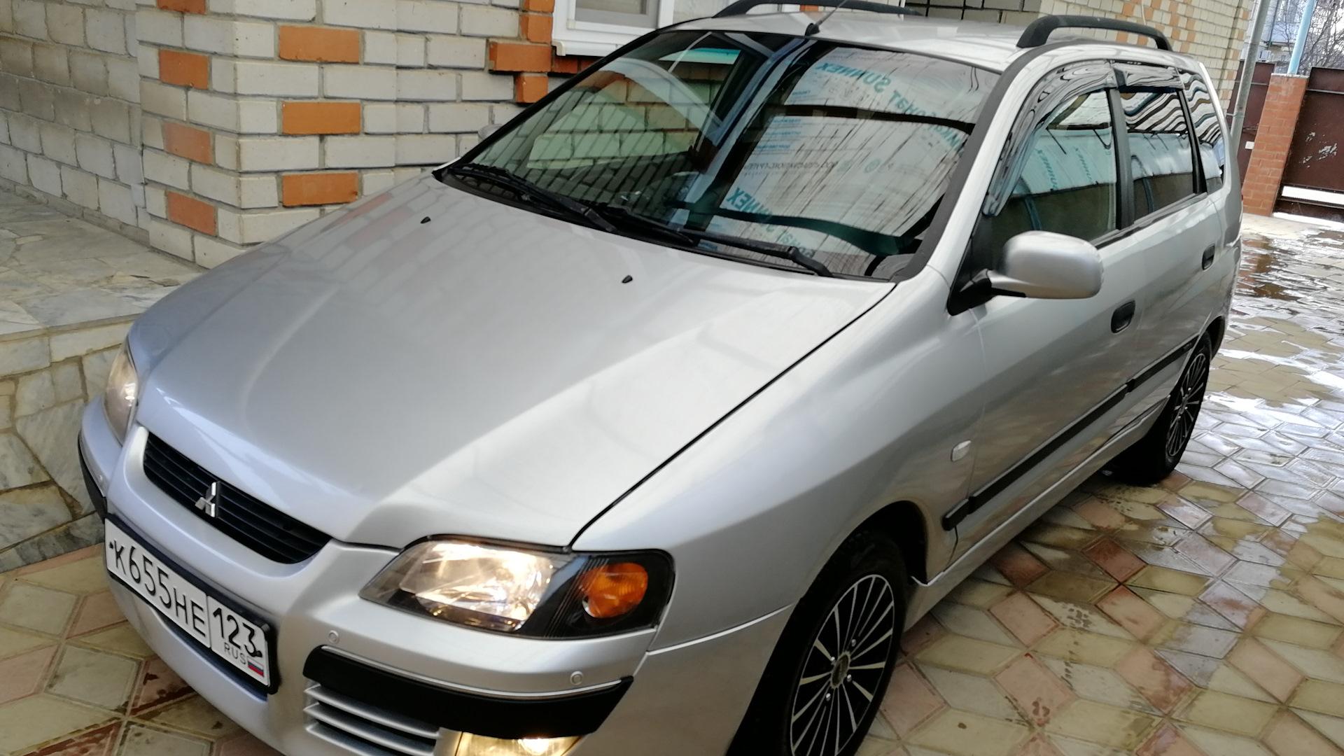 Mitsubishi Space Star 1.8 бензиновый 2003 | 1.8 АКПП на DRIVE2