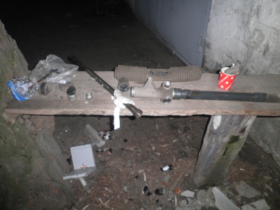 разборка рулевой рейки.+вут — Москвич 2141, 1,5 л, 1991 года | своими ...