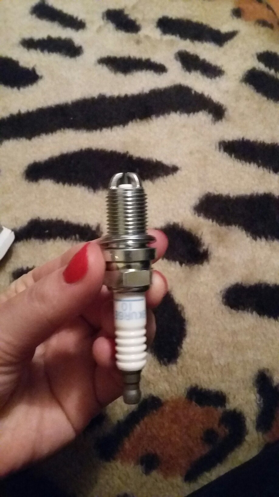 Трясет на холостых_замена свечей — Volkswagen Golf Plus, 1,6 л, 2007 ...