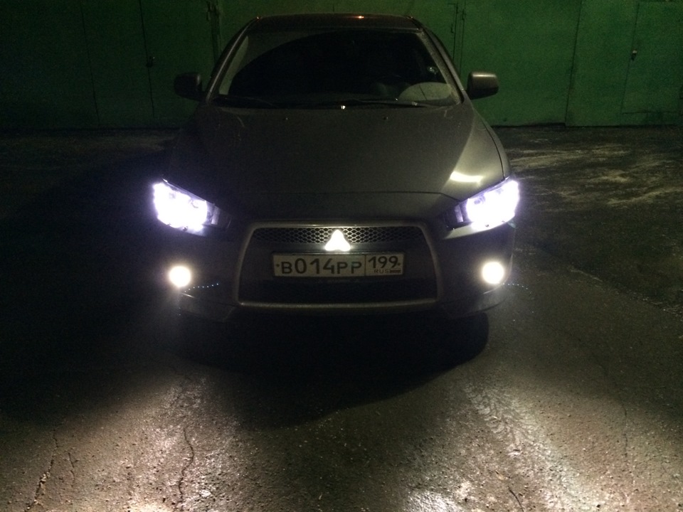Линзованые ПТФ (Самоколхоз) — Mitsubishi Lancer X, 2,4 л, 2008 года ...