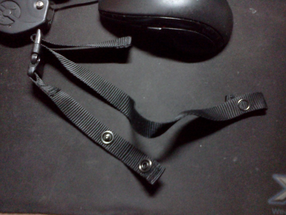 Добавил фото, дополнительного крепления огнетушителя. — Chevrolet Niva (1G)