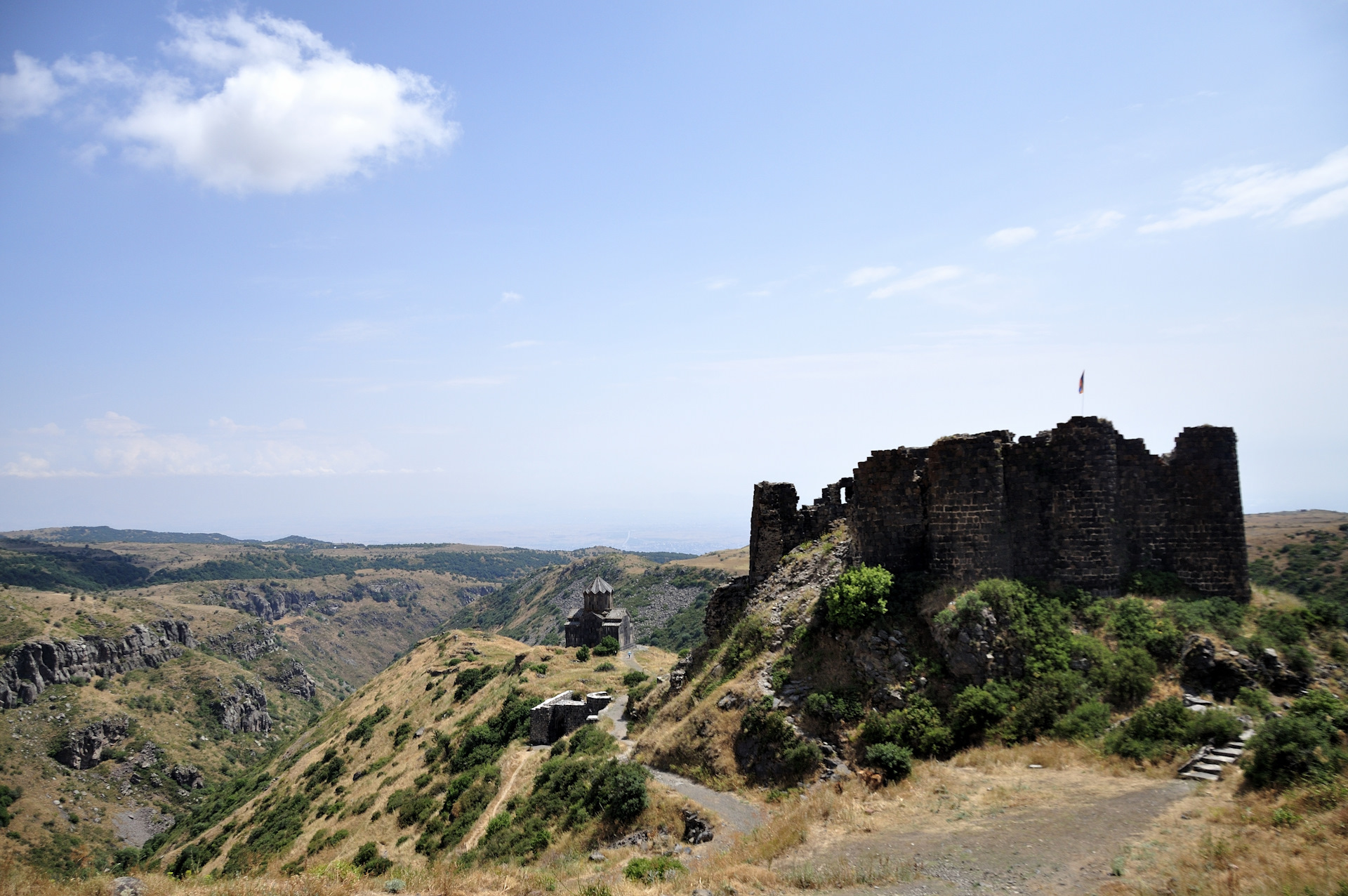 Крепость амберд фото