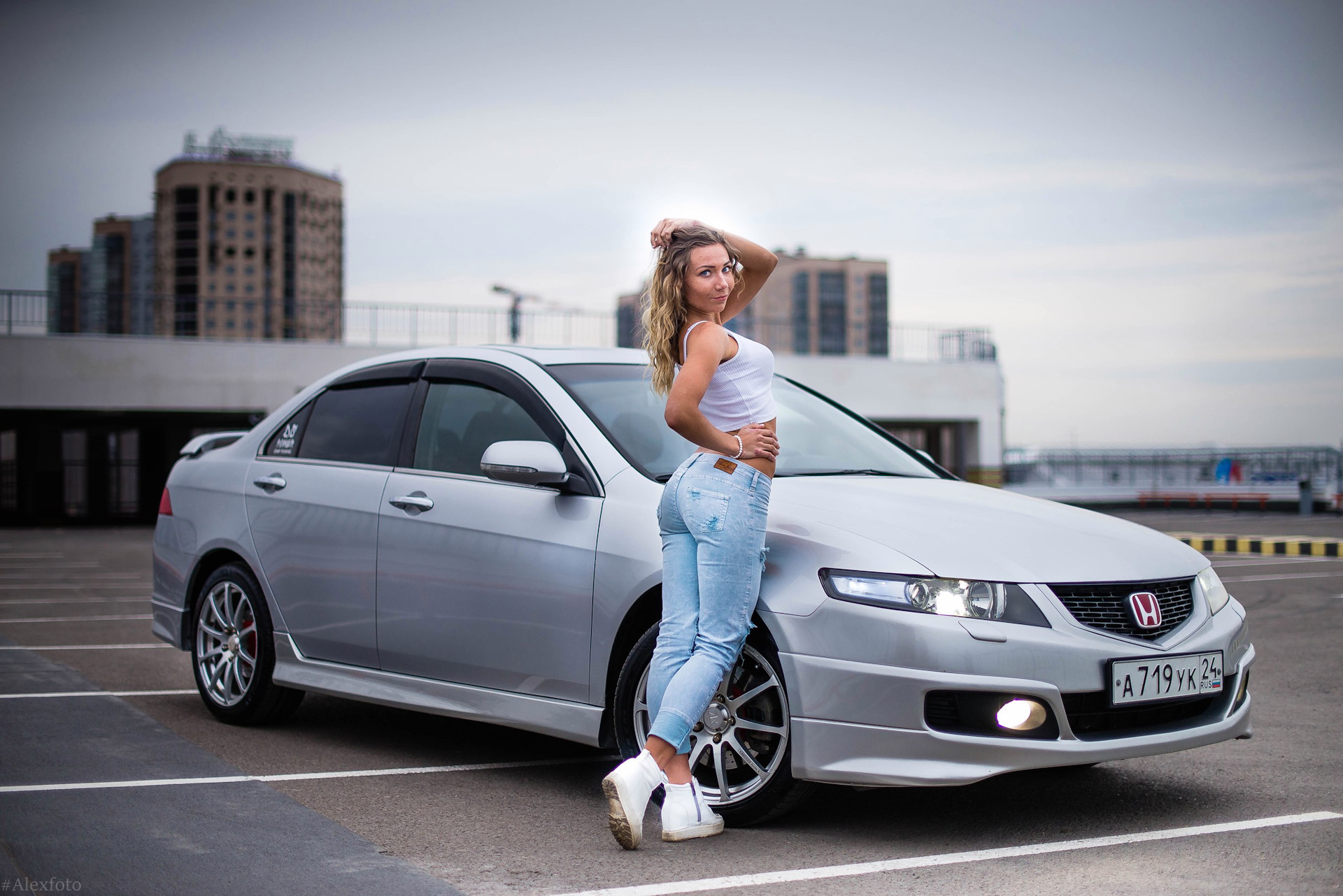 Honda Accord 8 девушка