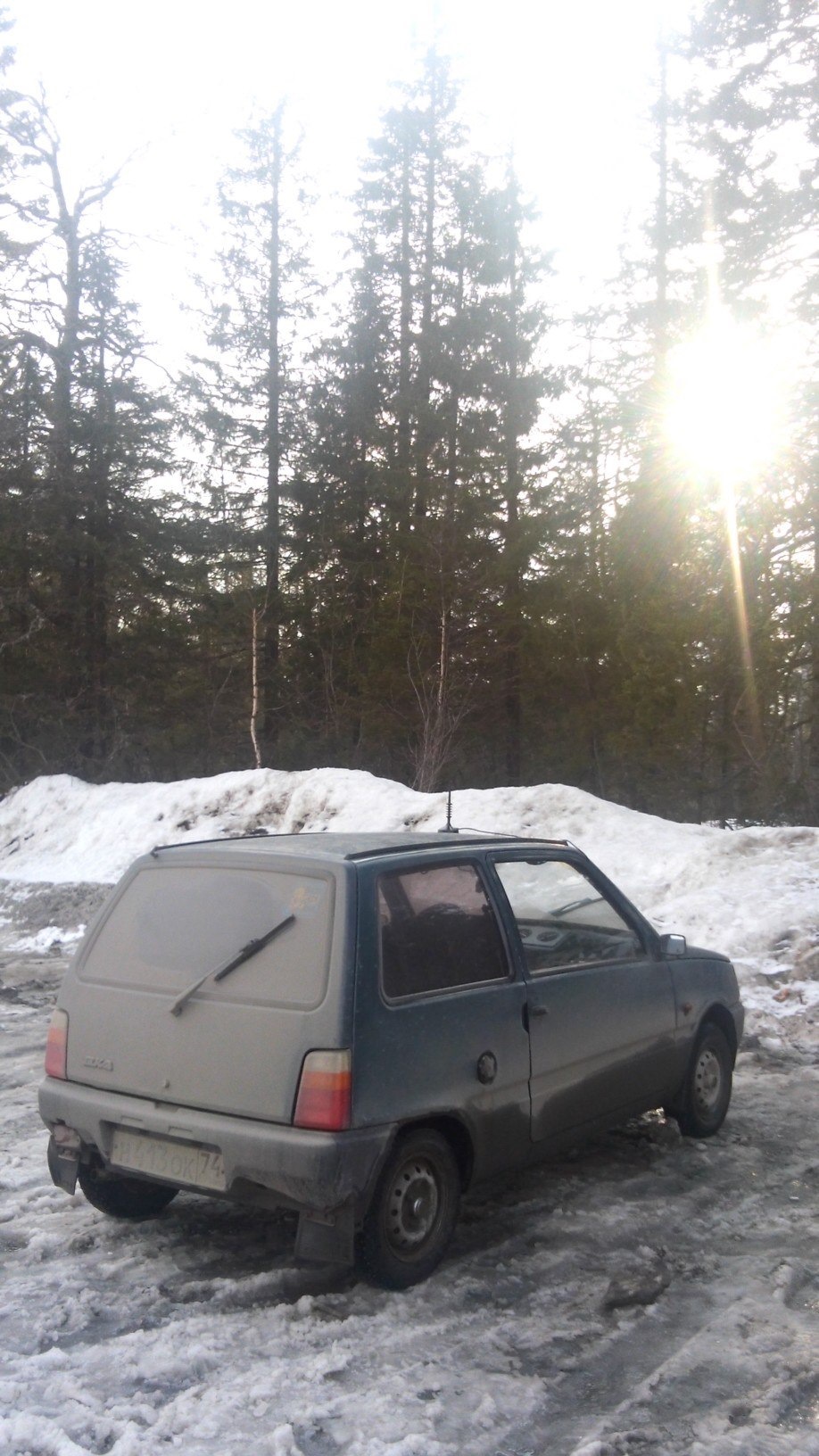 Спонтанная поездка в Златоуст на Черную Скалу. — Lada 11113 Ока, 0,6 л,  2003 года | путешествие | DRIVE2