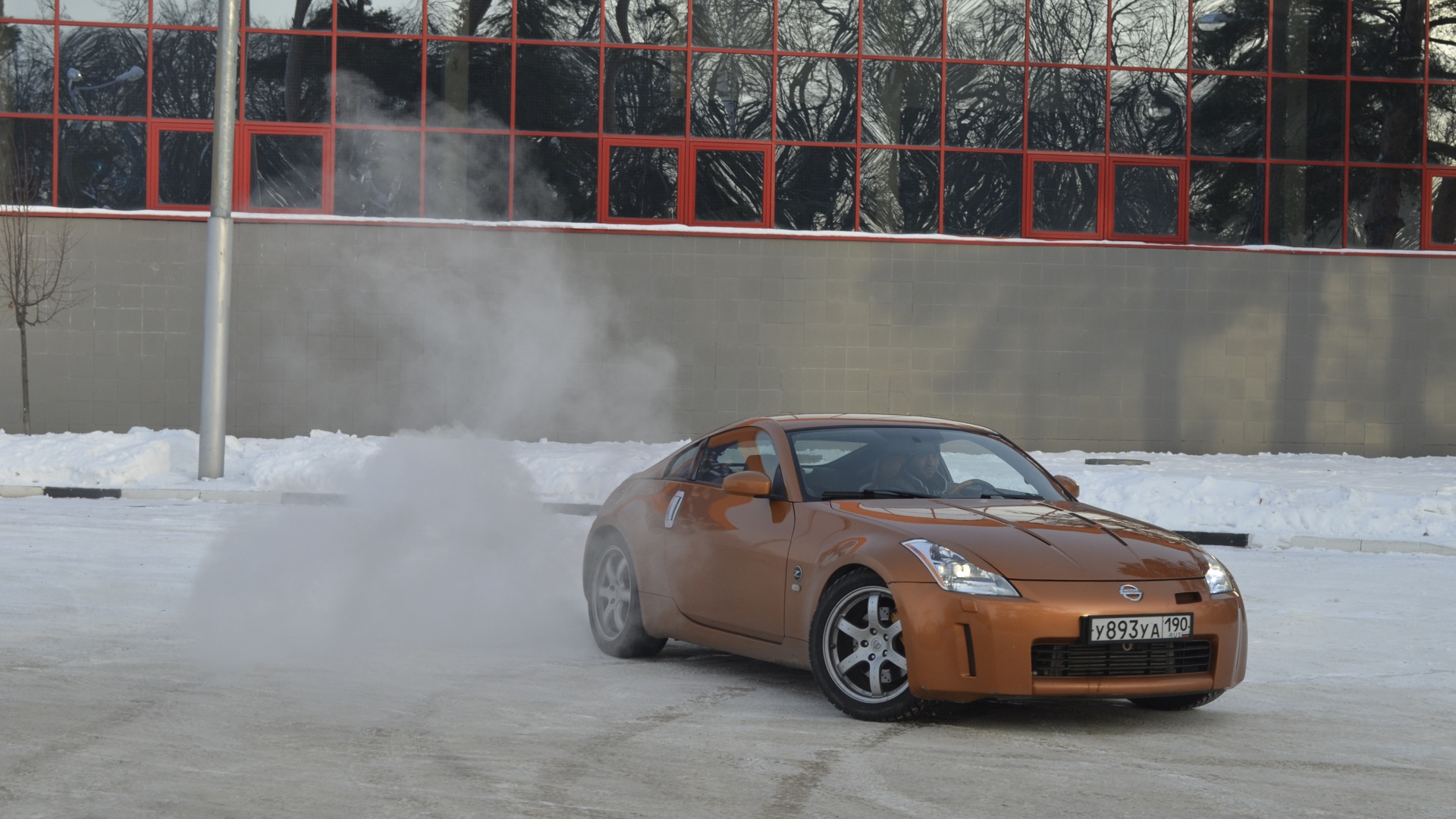 Nissan 350Z 3.5 бензиновый 2005 | 400-х сильный монстрик на DRIVE2