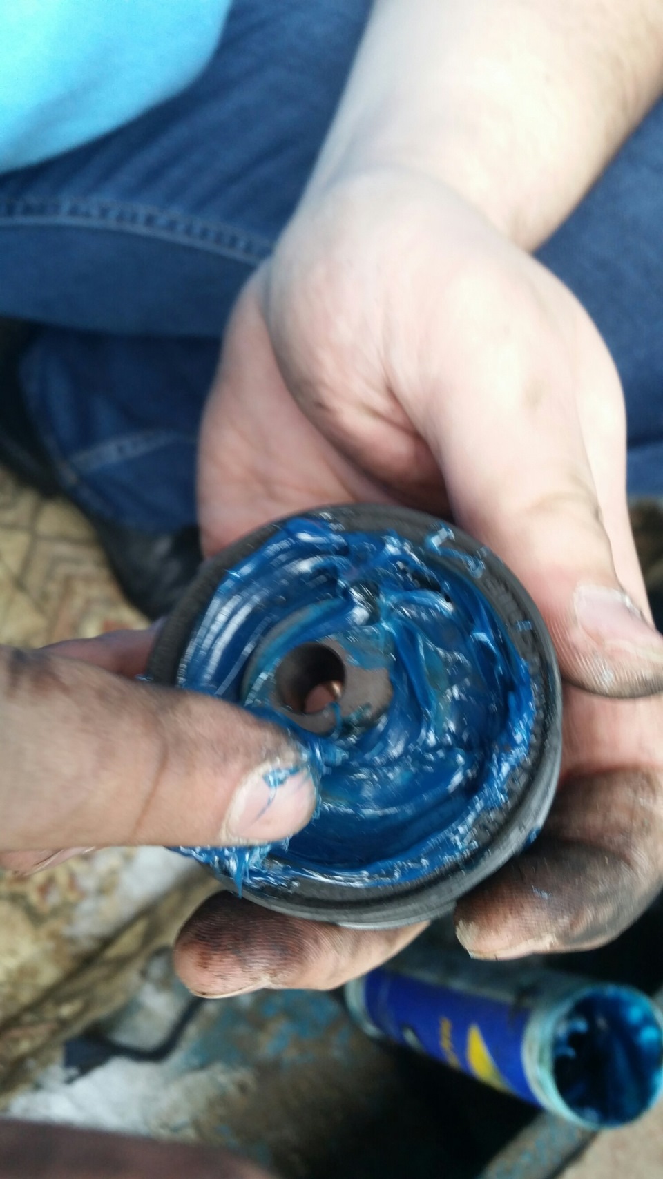 Вторая жизнь натяжного ролика ремня генератора — Lada Приора хэтчбек, 1 ...