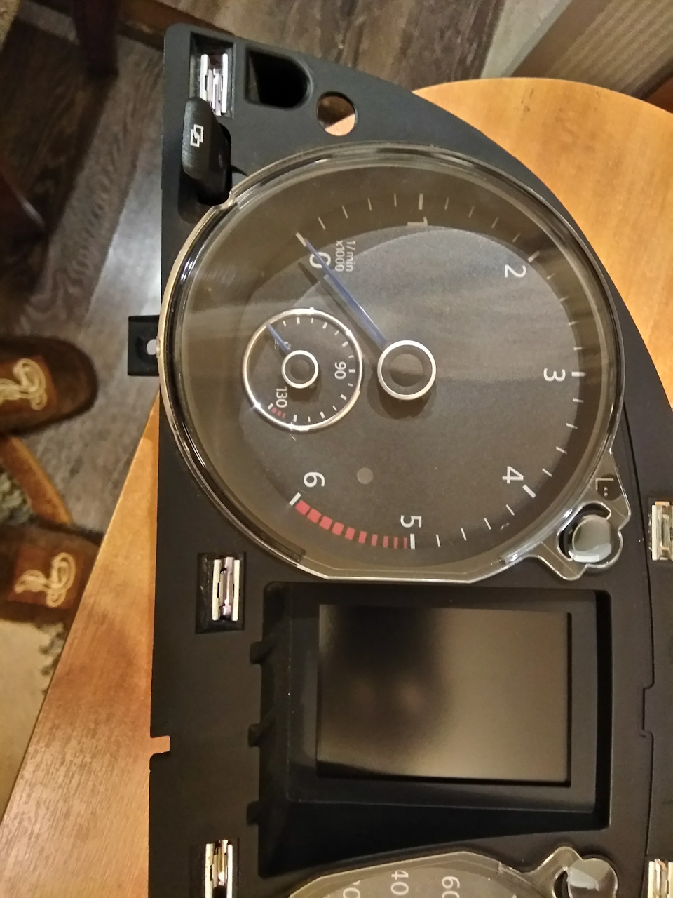 Фото в бортжурнале Volkswagen Passat Variant (B6)