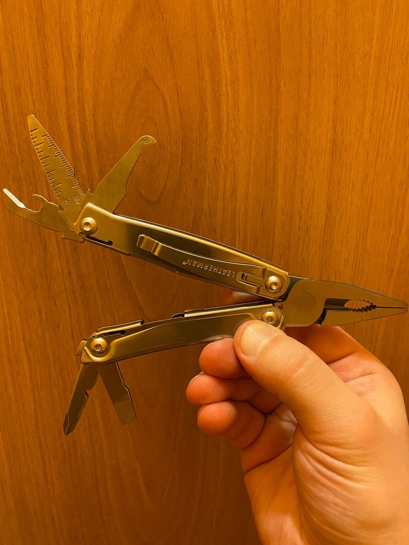 Мультитул Leatherman — Toyota Corona EXiV (2G), 1,8 л, 1994 года ...