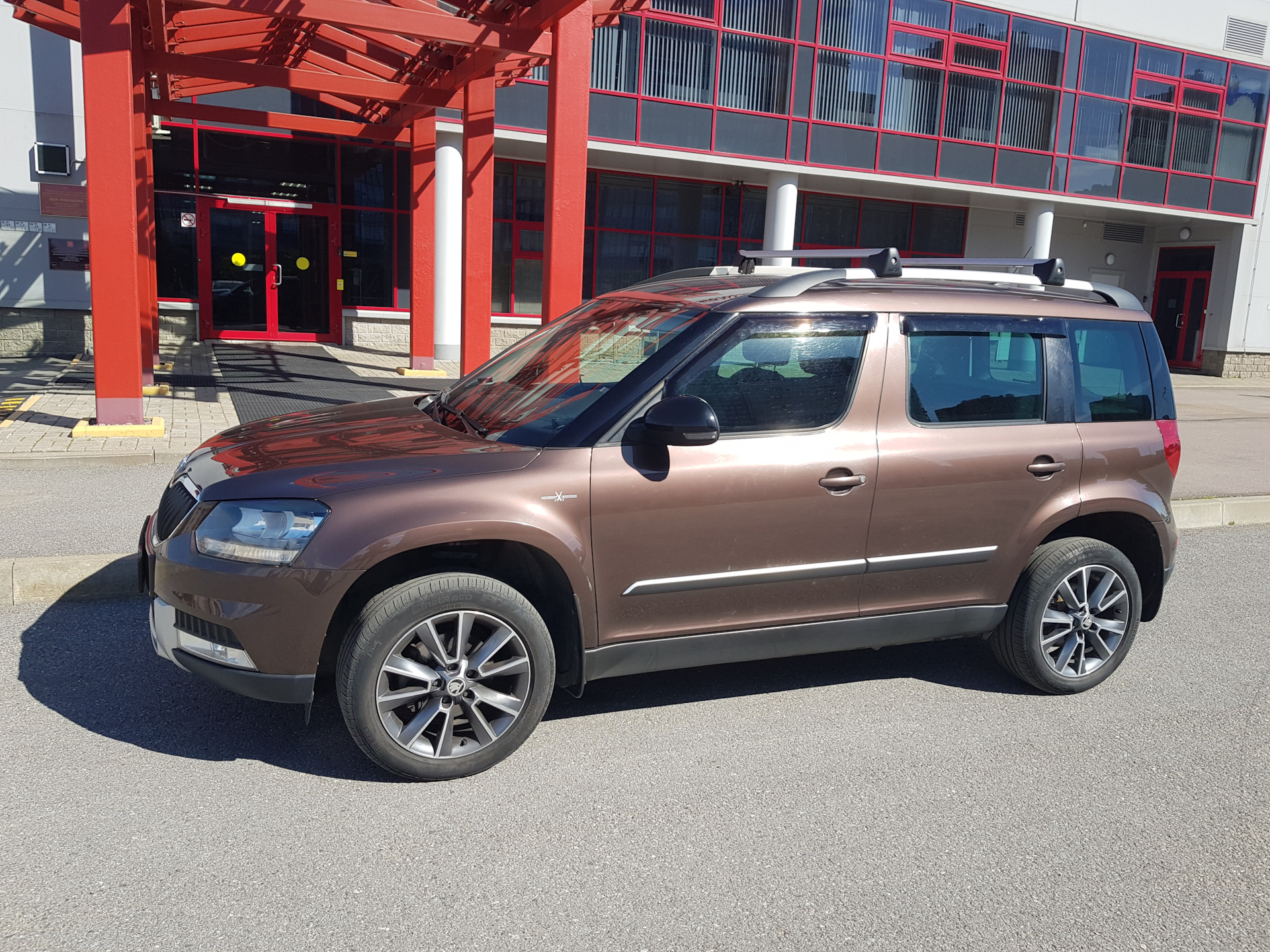 Оригинальный багажник на крышу — Skoda Yeti, 1,8 л, 2017 года ...