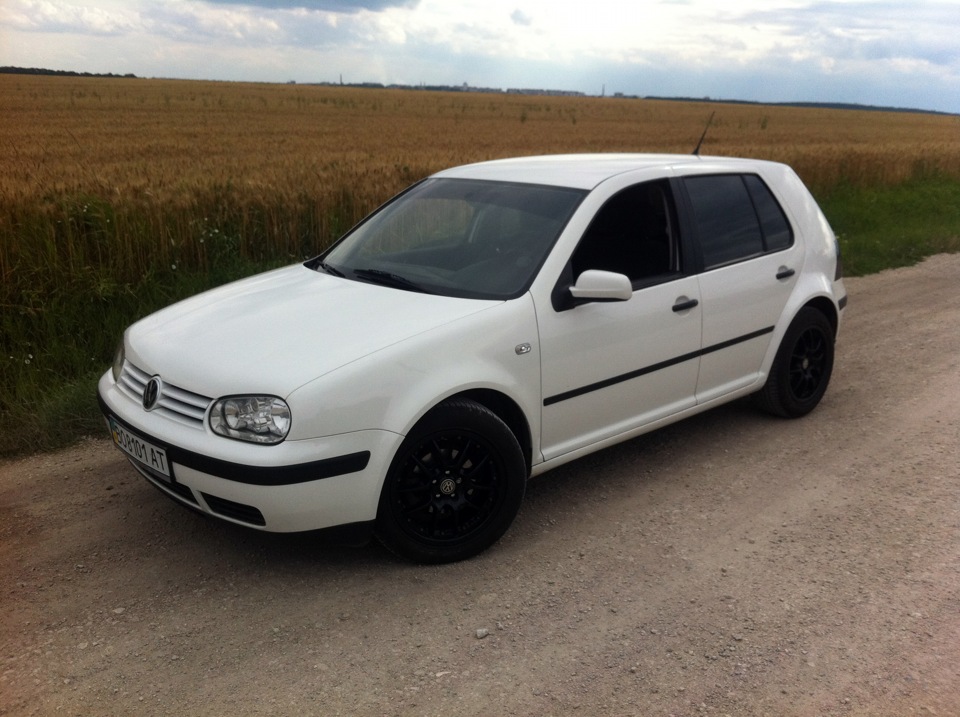 Volkswagen Golf 3 Р±РµР»С‹Р№