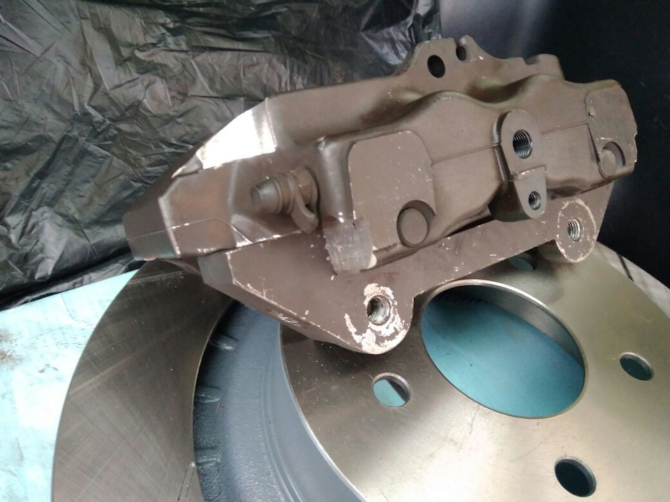 Фото в бортжурнале Nissan Skyline (R32)