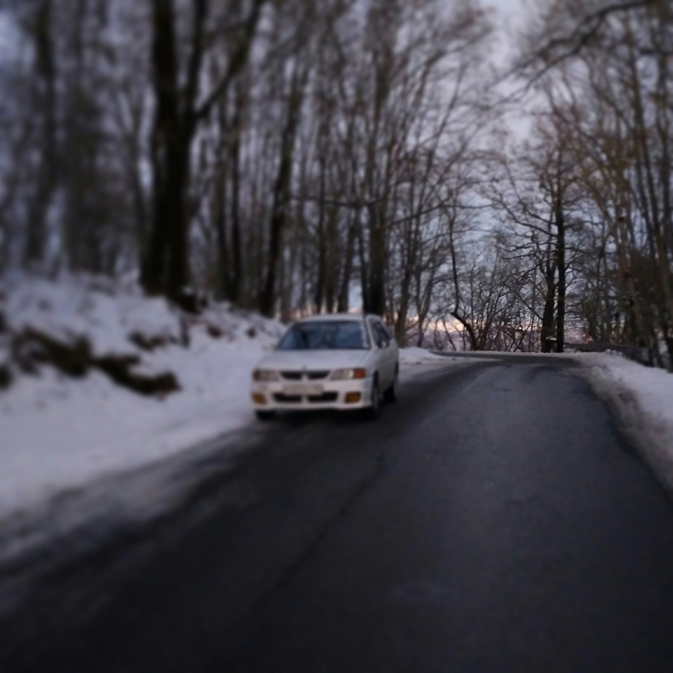 Вылазка на снег❄️Всех Мам с праздником. Осаго🔰онлайн(спасибо Ильхамчик🙏).  ТалонТО (спасибо Мишка🤘) — Nissan Wingroad (Y11), 1,5 л, 2000 года |  страхование | DRIVE2