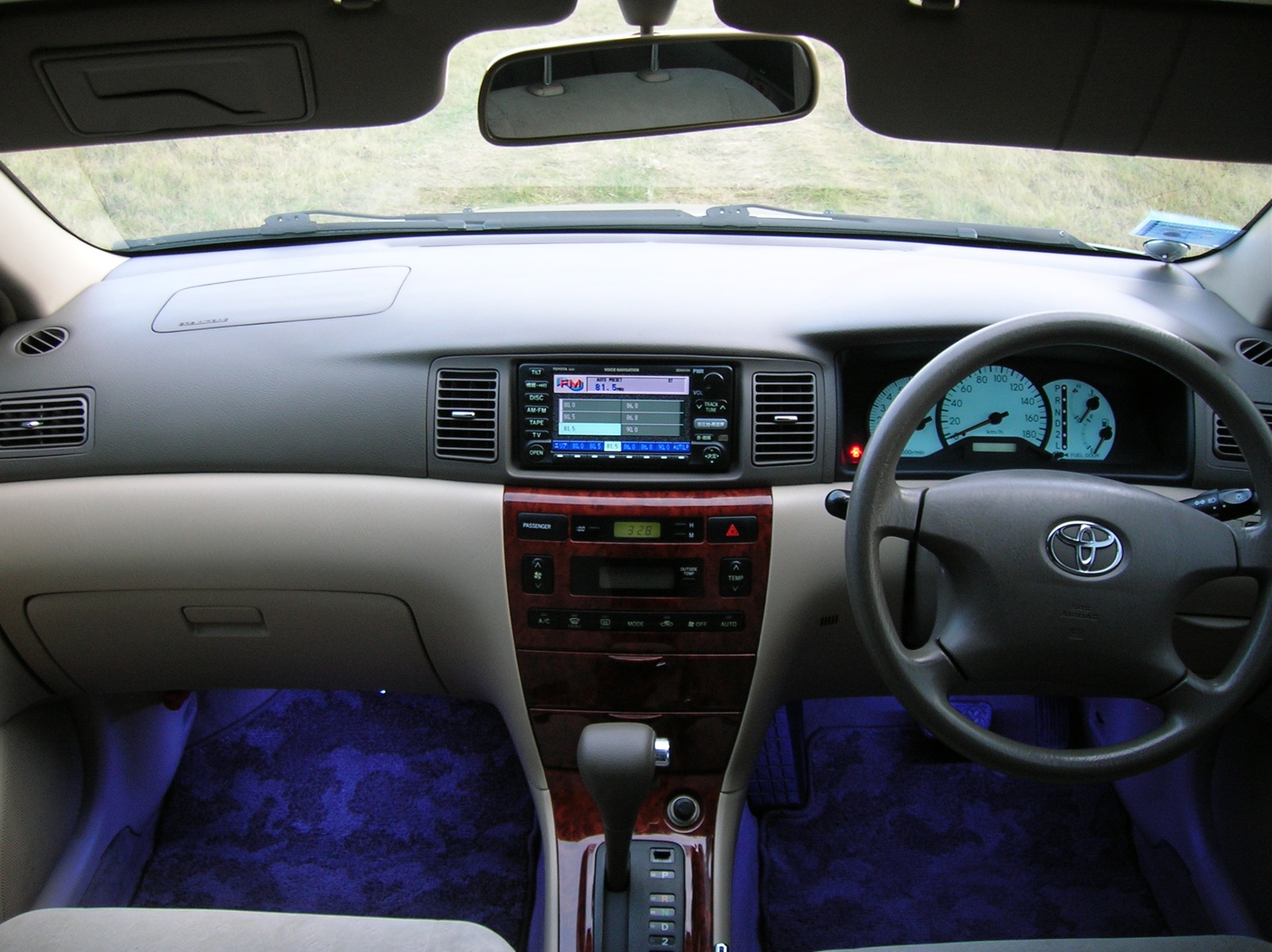     Toyota Corolla 15 2002 