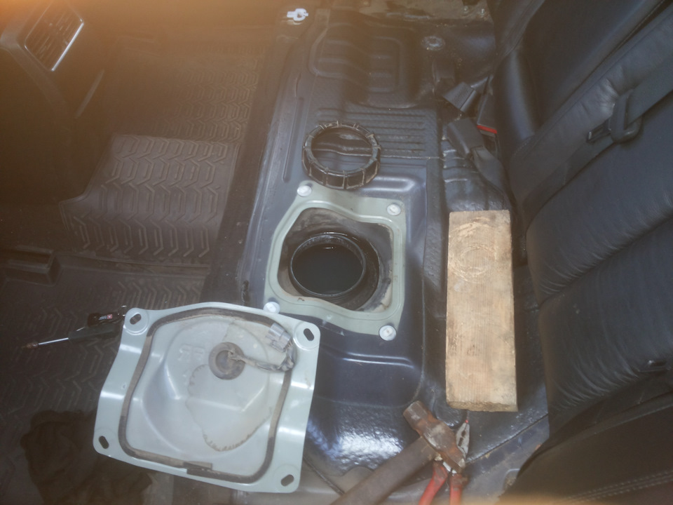 Замена сетки в бензонасосе. — Nissan Teana (J32), 2,5 л, 2009 года ...