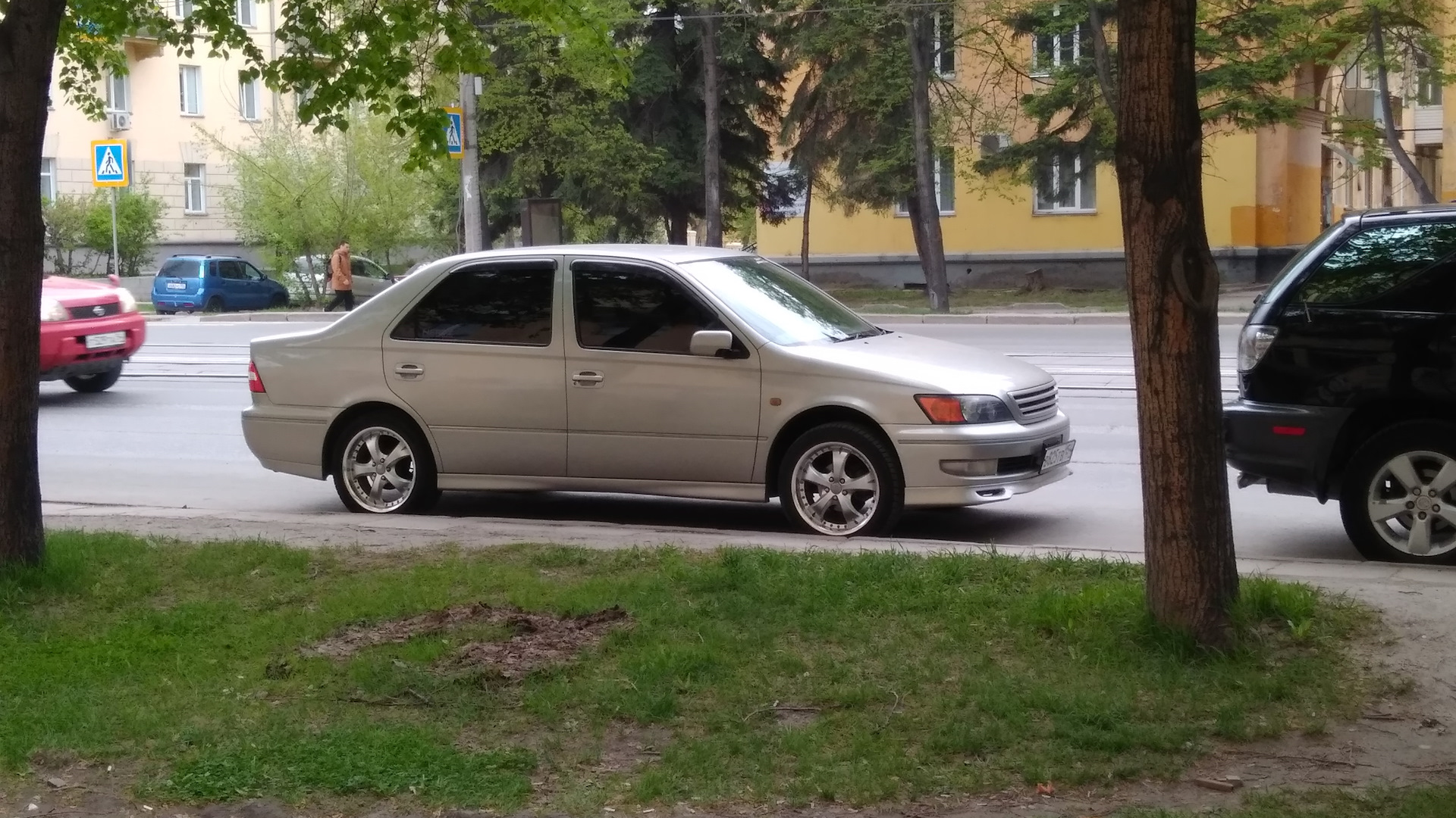 Vista sv50. Тойота Виста 50 кузов. Toyota Vista sv50. Тойота Виста св50 на 17 дисках. Toyota Vista sv50 Drive.