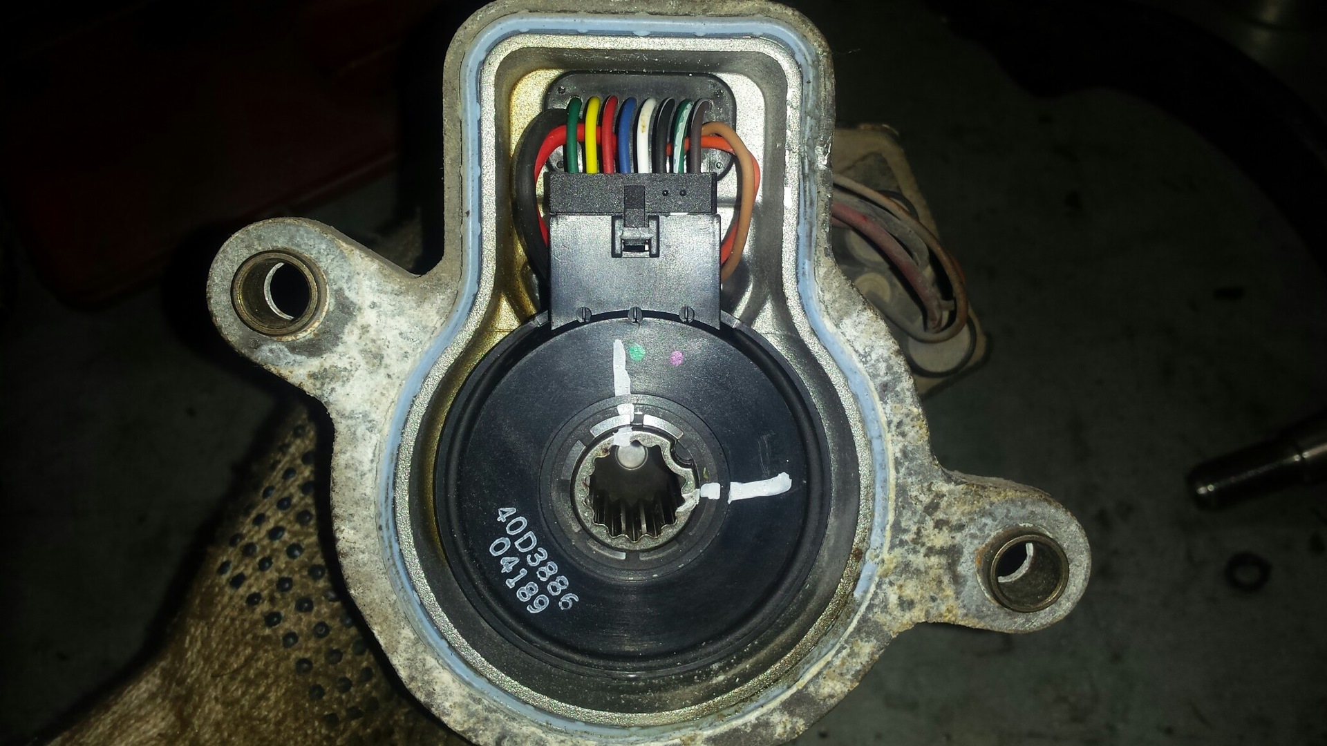 2. Volkswagen touareg потенциометр тормоза. потенциометр раздаточной коробки g398 туарег. туарег датчик раздатки g398. разъём раздатки туарег 2008г.