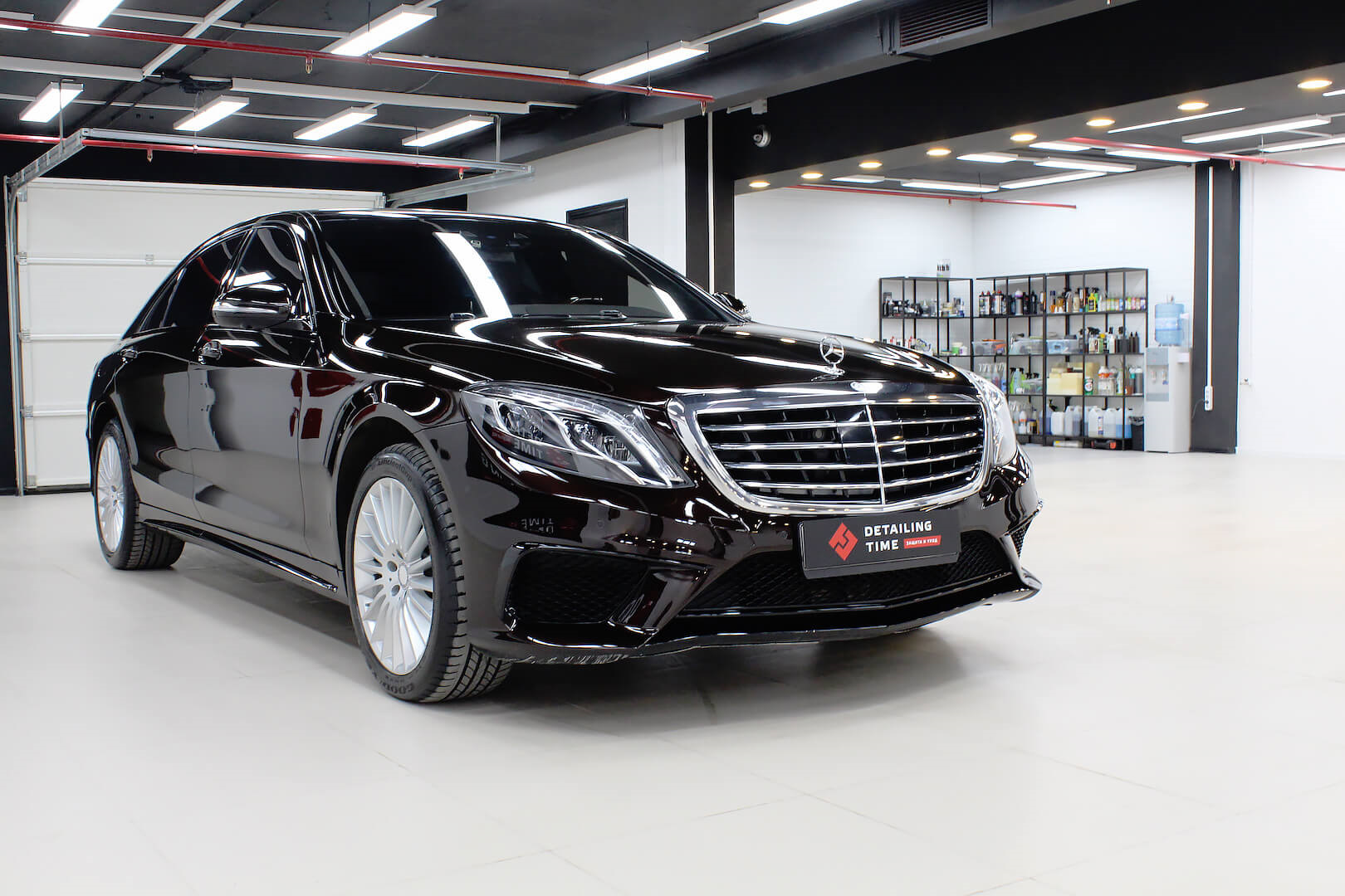 Detailed avto. Mercedes-Benz детейлинг. Детейлинг Mercedes. Mercedes detailing. W222 бронь.