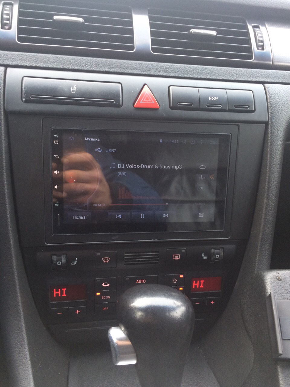 Всем привет!нужна помощь!а6 2003г как подключить не штатную магнитолу ...