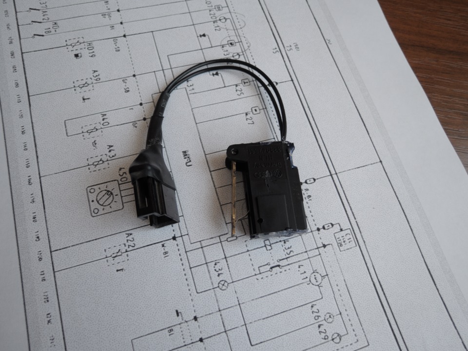 Ремонт концевика багажника — Volkswagen Passat Variant (B3), 1,8 л ...