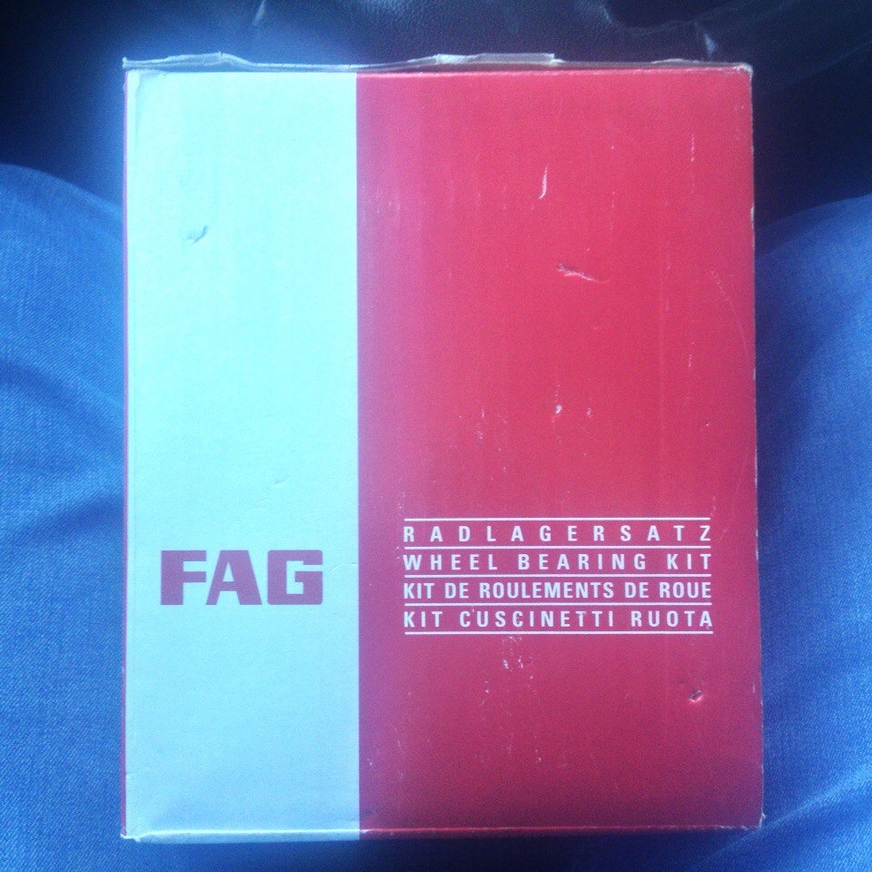 Замена передней ступицы — Ford Focus II Sedan, 1,8 л, 2008 года ...