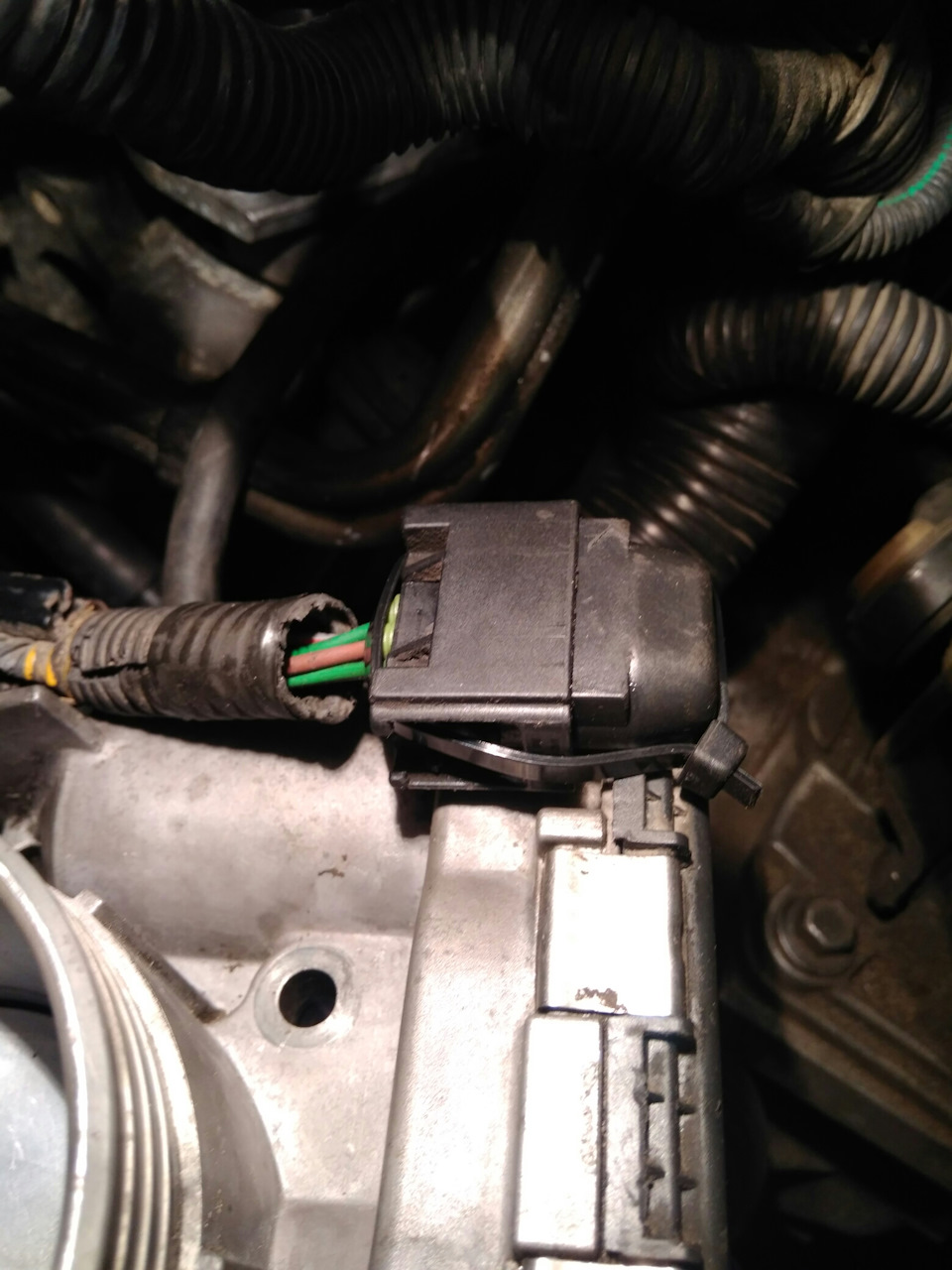 Фото в бортжурнале Volvo V70 R (2G)