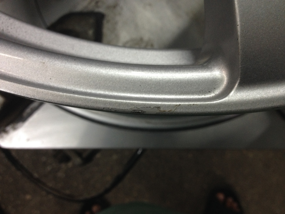 Прокол колеса и ремонт на самой убогой шиномонтажке города Балаково ...