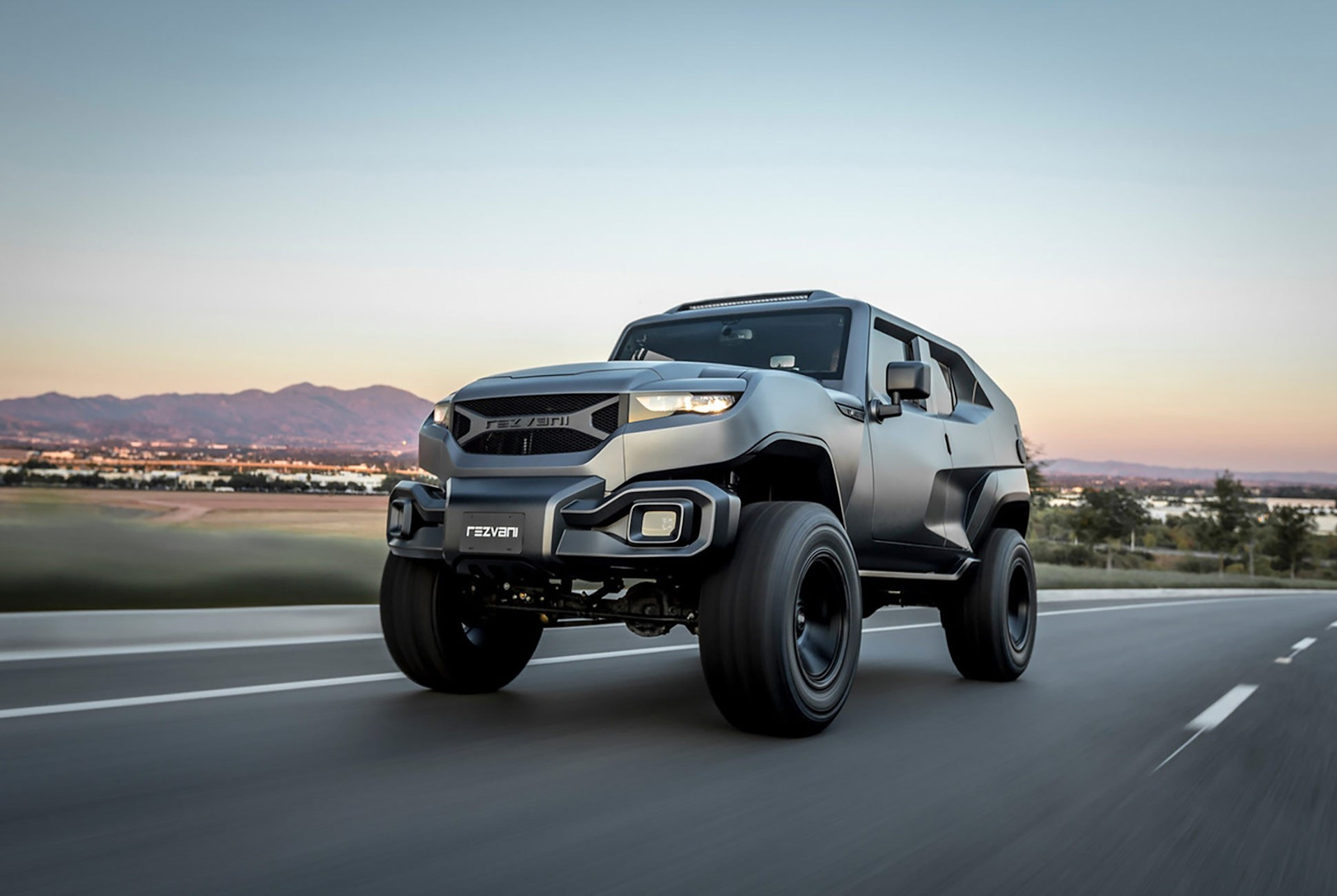 Rezvani Tank 2020