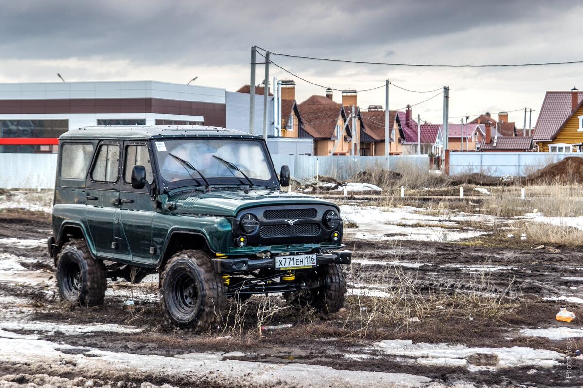 Хантера казань. УАЗ-315195 «Хантер». Заниженный УАЗ 469. Злая решетка на УАЗ 469. УАЗ 315195.