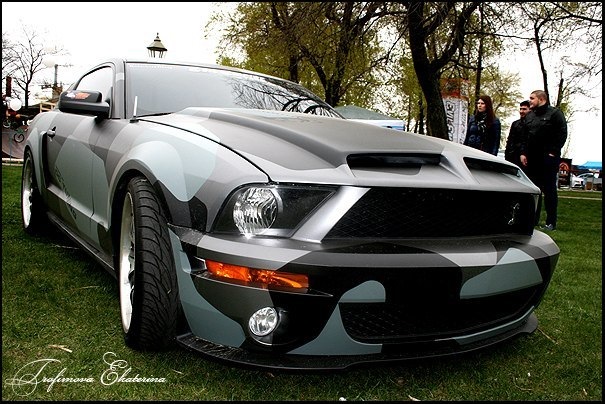 Ford mustang drive2