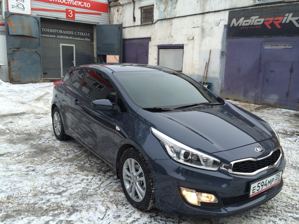 Kia Ceed 2013 бункер