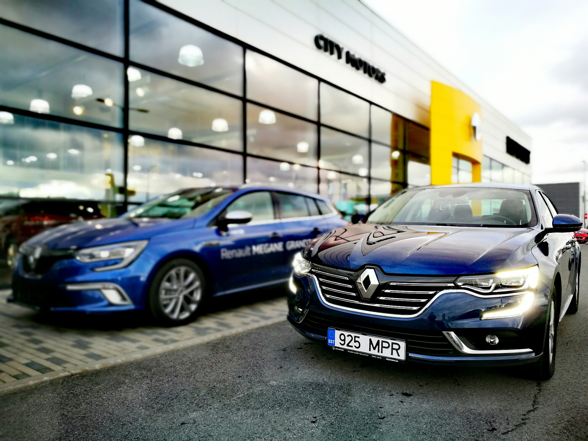 Renault talisman 1.6. Рено Меган талисман. Renault Talisman 2017 1.5 DCI то. Renault Talisman vs Megane. Renault Talisman двадцать первый год электро.