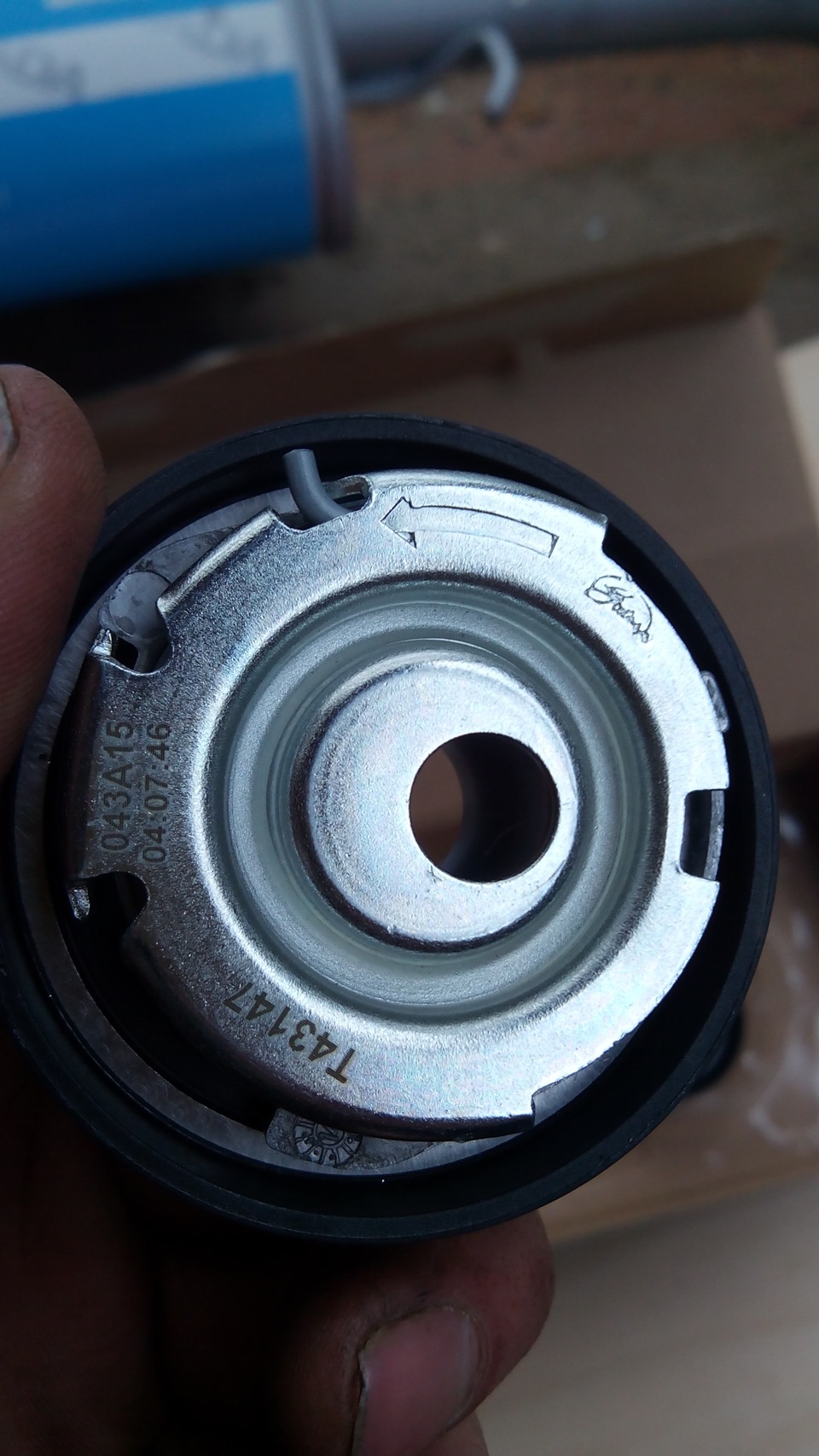 Фото в бортжурнале Lada Приора универсал. Запчасти на фото: T43147