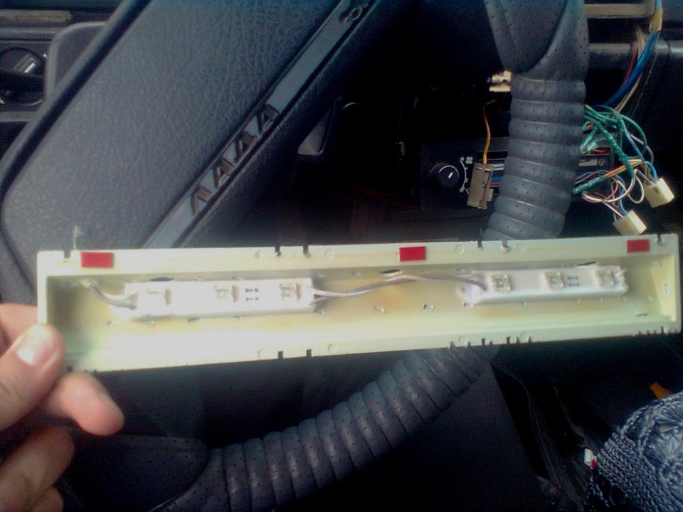 Замена подсветки щитка приборов и поиск причины неисправности ...