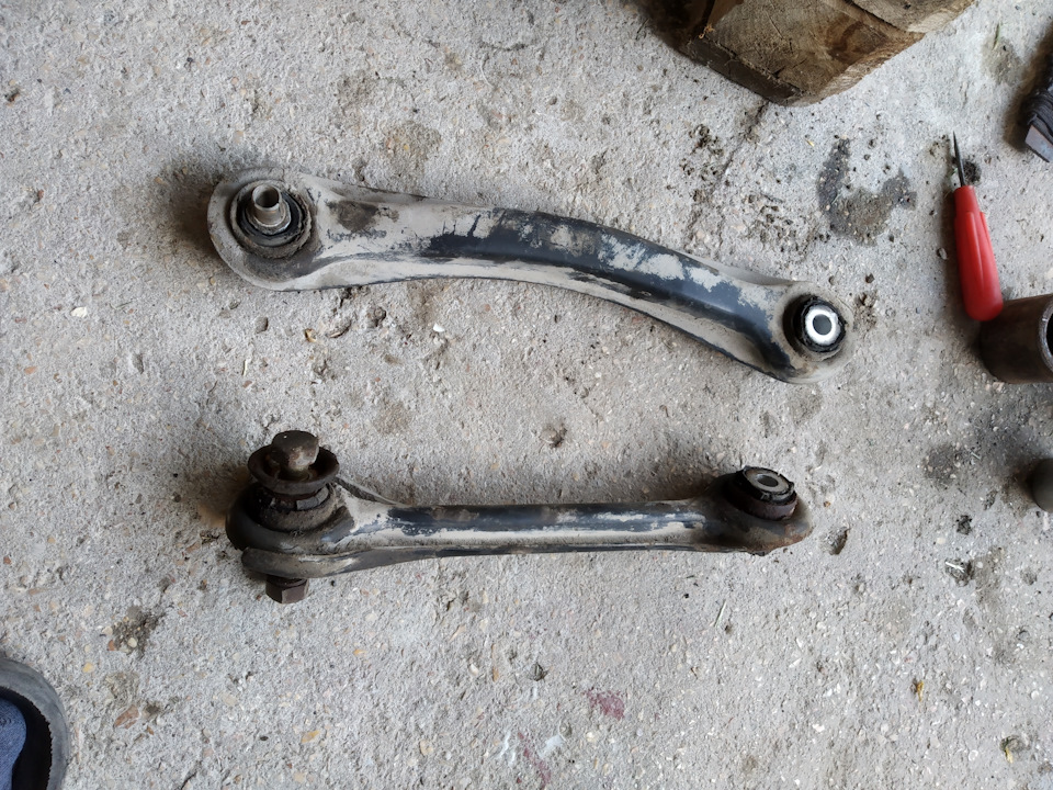 Фото в бортжурнале Mercedes-Benz E-Class (W124)