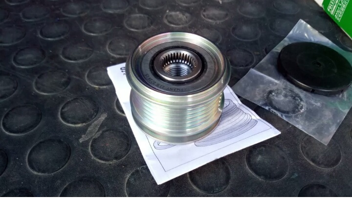 Муфта генератора ниссан альмера g15. Обгонная муфта генератора гольф 6. Обгонная муфта генератора canada. Обгонная муфта ларгус. Обгонная муфта генератора рено меган 3.