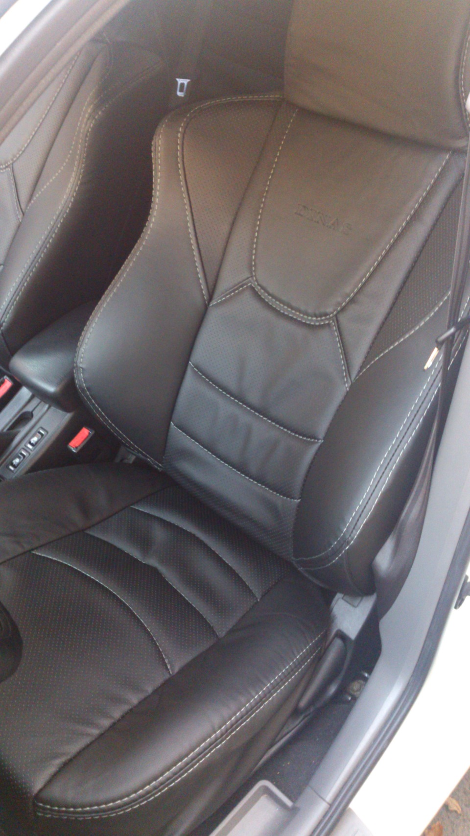 Чехлы в салон — Nissan Almera Classic (B10), 1,6 л, 2009 года ...