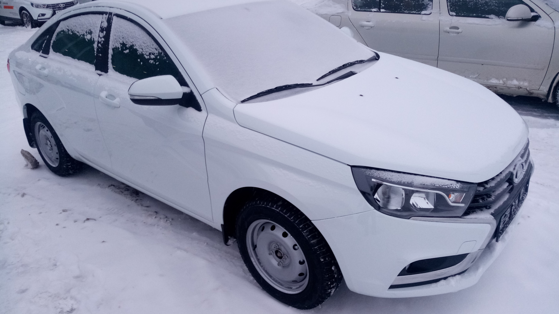 Lada Vesta CNG 1.6 гибридный 2018 | неVESTA в sМЕТАНe на DRIVE2