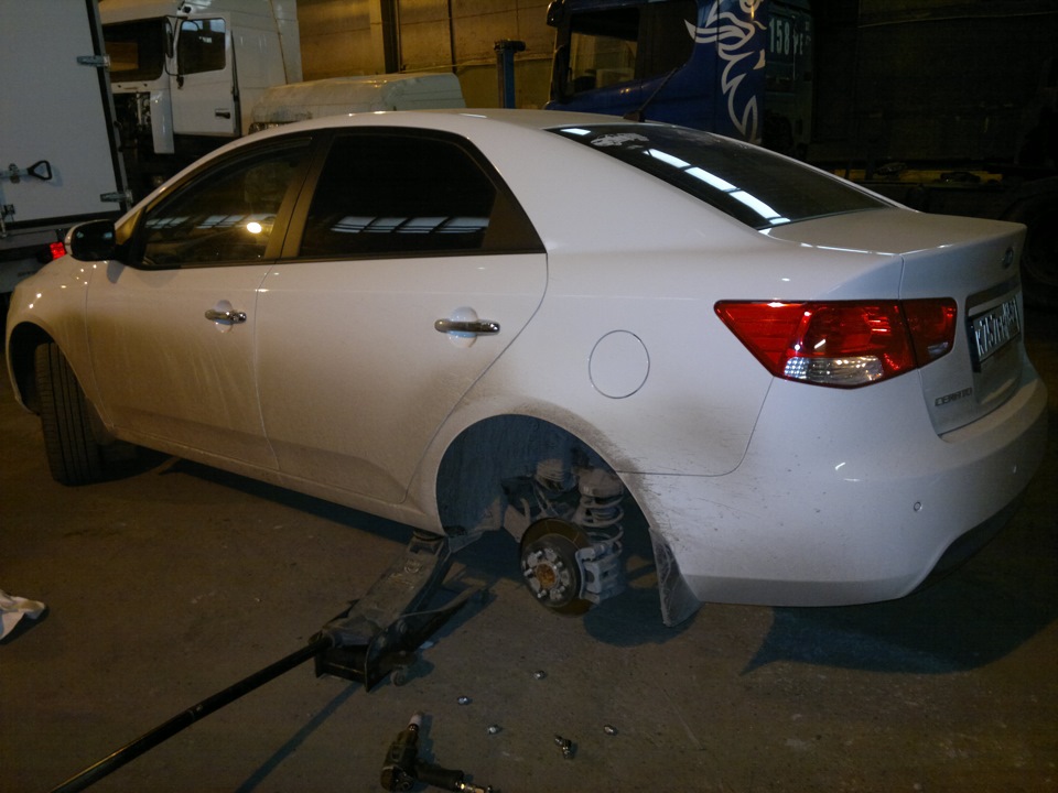 Прокол — KIA Cerato (2G), 1,6 л, 2012 года | шины | DRIVE2