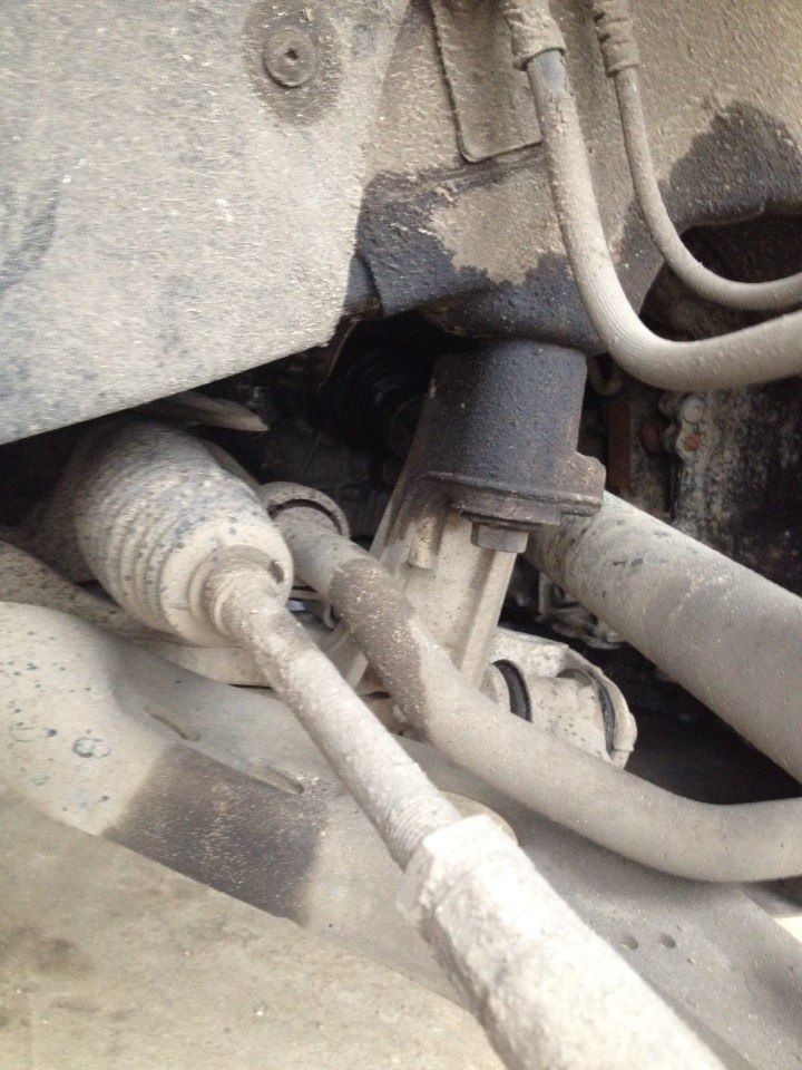 Помогите! Откуда может течь? — Skoda Octavia A5 Mk2, 1,8 л, 2012 года ...