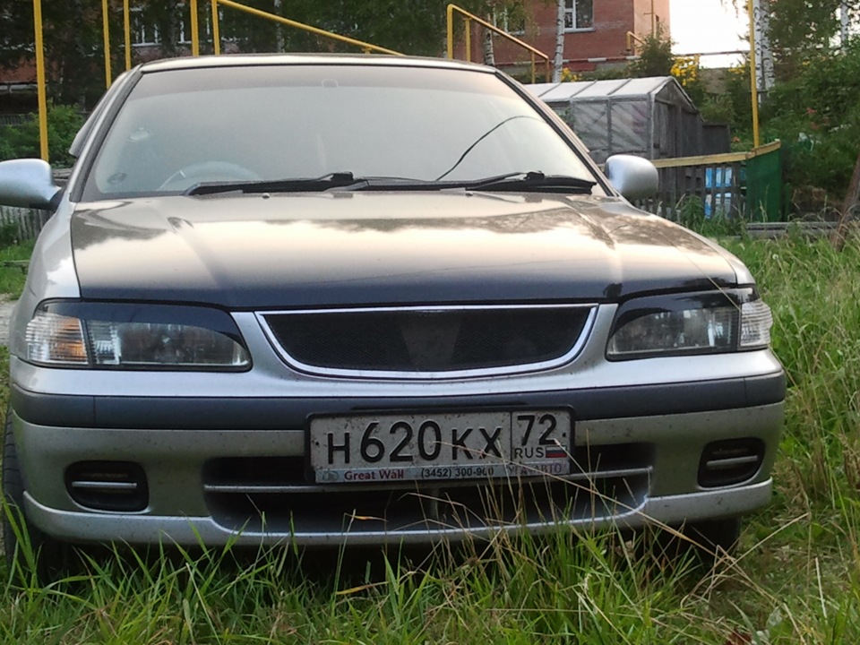 Nissan sunny fb15