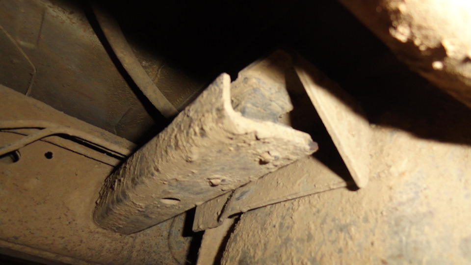 Подушки крепления глушителя, чем заменить? — Opel Frontera B, 2,2 л ...