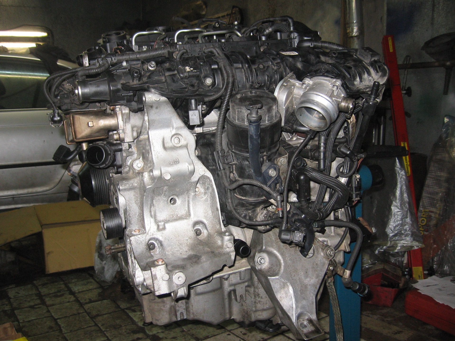 D1 82 d0. BMW n47d20. N47d20. N47c20a двигатель. Капиталка n47d20c.