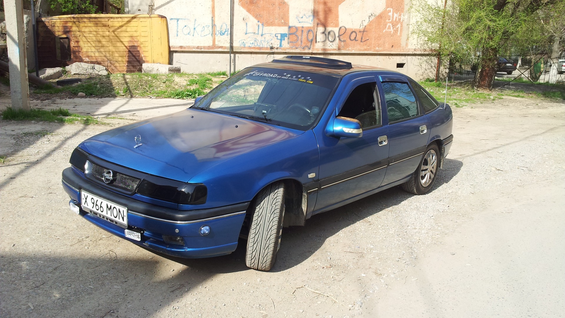 Opel Vectra A 1.8 бензиновый 1995 | Цвет Аквамарин )) на DRIVE2