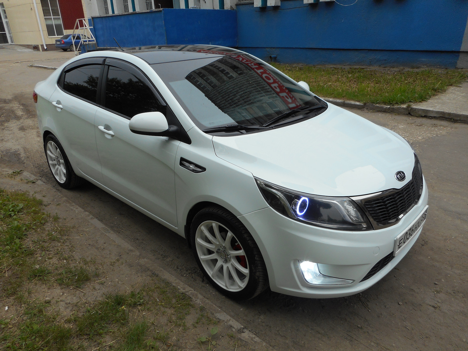 Kia Rio 2012 Tuning Hatchback